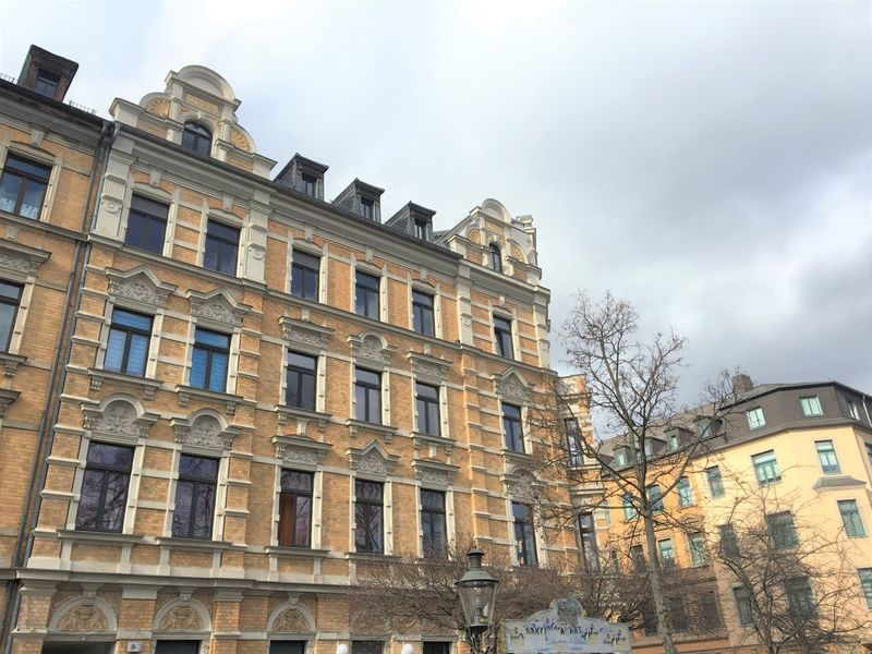 Schöne 2-Raum-Wohnung in einem Denkmalaltbau in Schloßchemnitz!